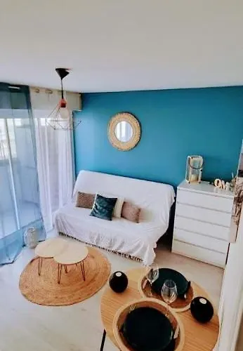 Avec Loggia Vue 아파트 생 힐레르 드 리에